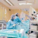 Verschil tussen hernia en stenose